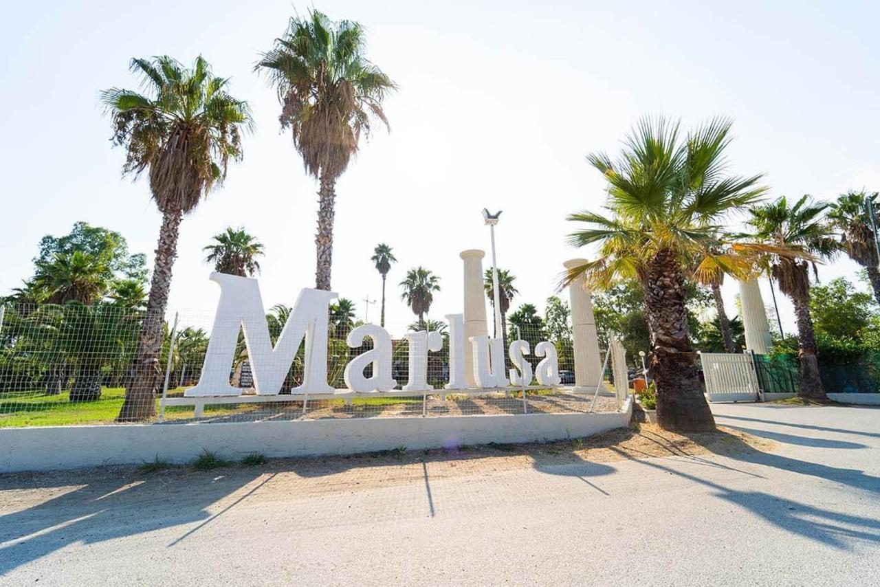 Villaggio Marlusa マリーナ・ディ・シーバリ エクステリア 写真